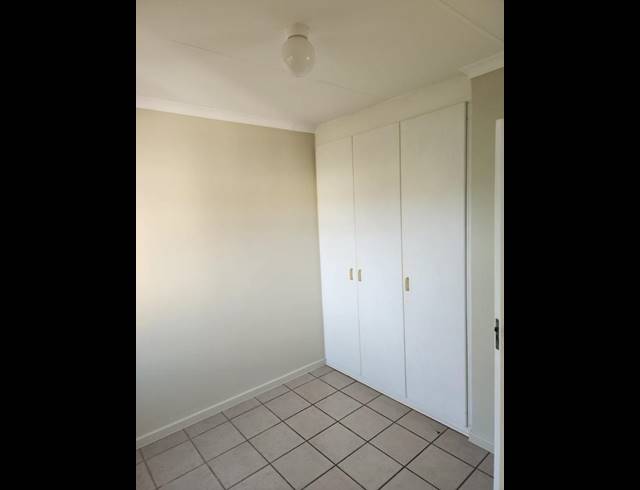 2 BEDROOM PROPERTY TO RENT IN GULDENLAND